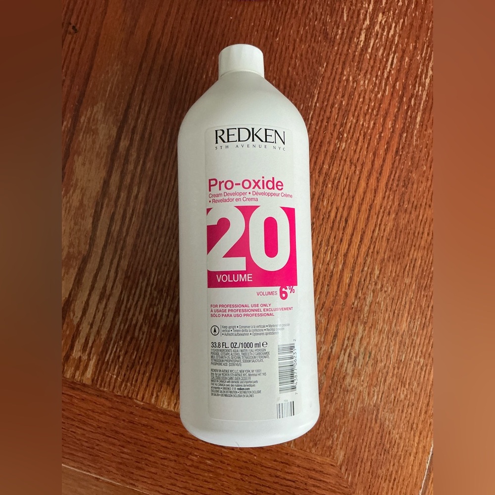 Redken Pro-Oxide 20 Volume Developer